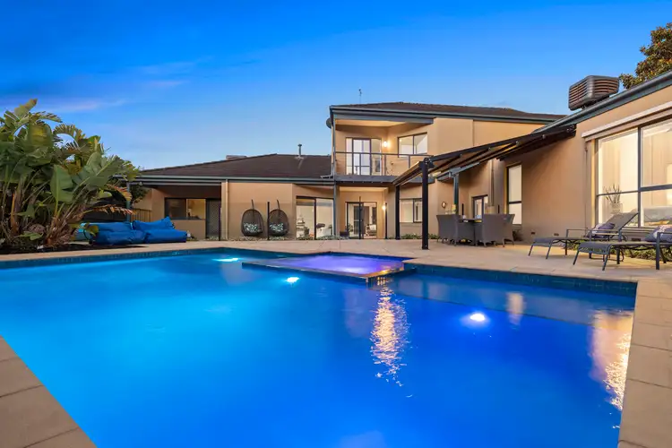 11 Brad Drive, Mount Martha VIC 3934