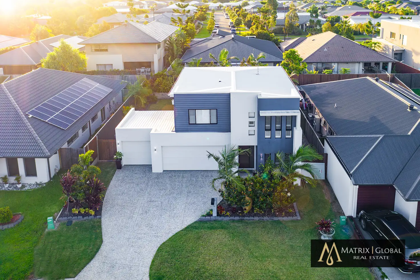 Main view of Homely house listing, 10 Kinglake Crescent, Pimpama QLD 4209