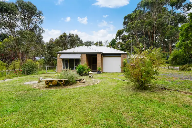Main view of Homely house listing, 15 Glynwood Grove, Enfield VIC 3352