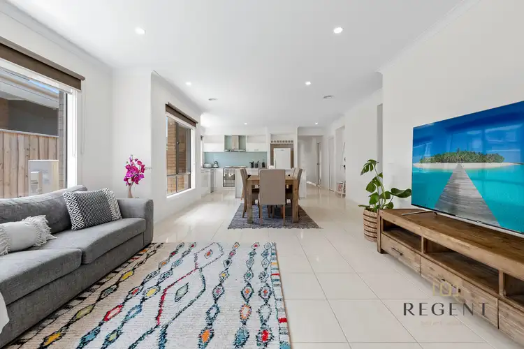 Sixth view of Homely house listing, 10 Lucknow Drive, Beveridge VIC 3753