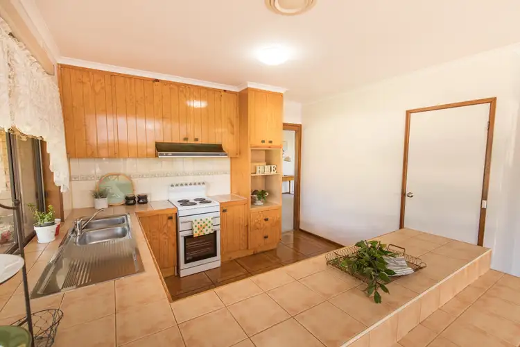 Fifth view of Homely house listing, 34 Acacia Drive, Mildura VIC 3500