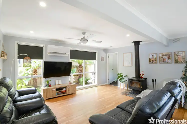 Second view of Homely house listing, 15 Valewood Drive, Launching Place VIC 3139