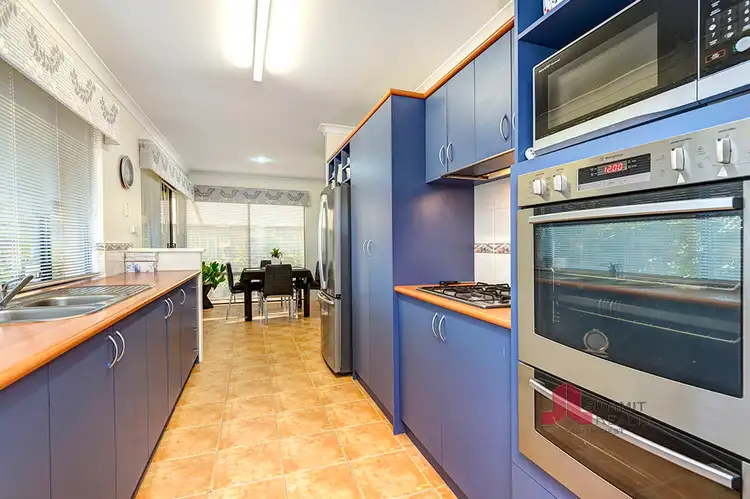 Seventh view of Homely unit listing, 2/24 Blue Wren Drive, Eaton WA 6232