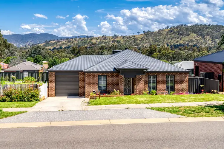 23 Wintersun Parade, Bandiana VIC 3691
