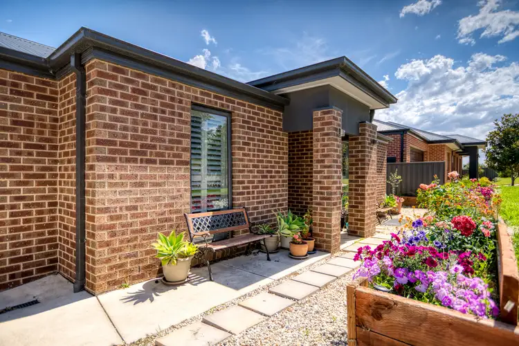 Second view of Homely house listing, 23 Wintersun Parade, Bandiana VIC 3691