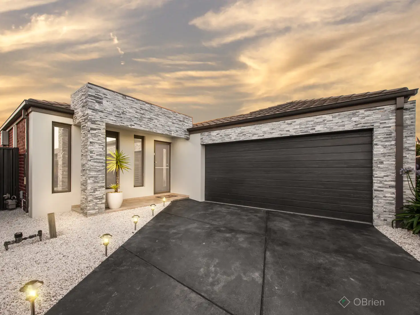 Main view of Homely house listing, 11 Rahni Close, Narre Warren VIC 3805