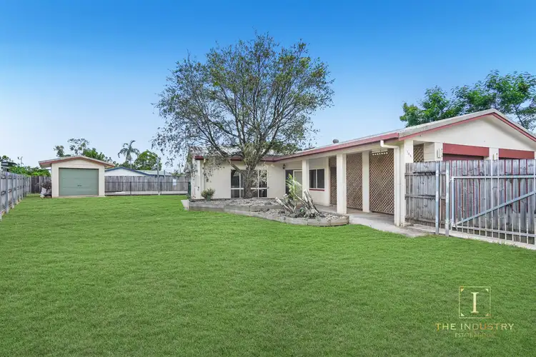 195 Robert Road, Bentley Park QLD 4869
