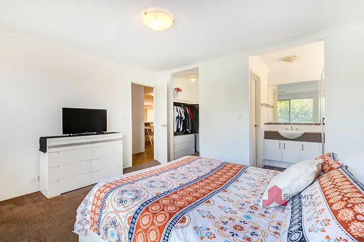 Fifth view of Homely house listing, 2 Slee Place, Withers WA 6230