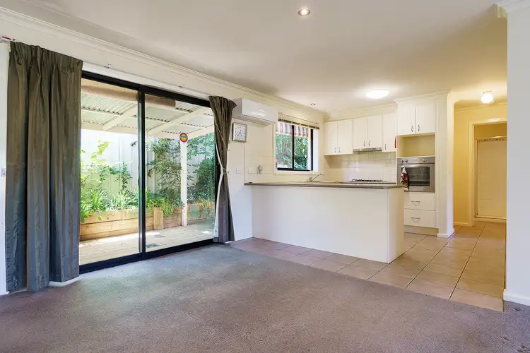 Fifth view of Homely house listing, 2/11 Urquhart Street, Castlemaine VIC 3450