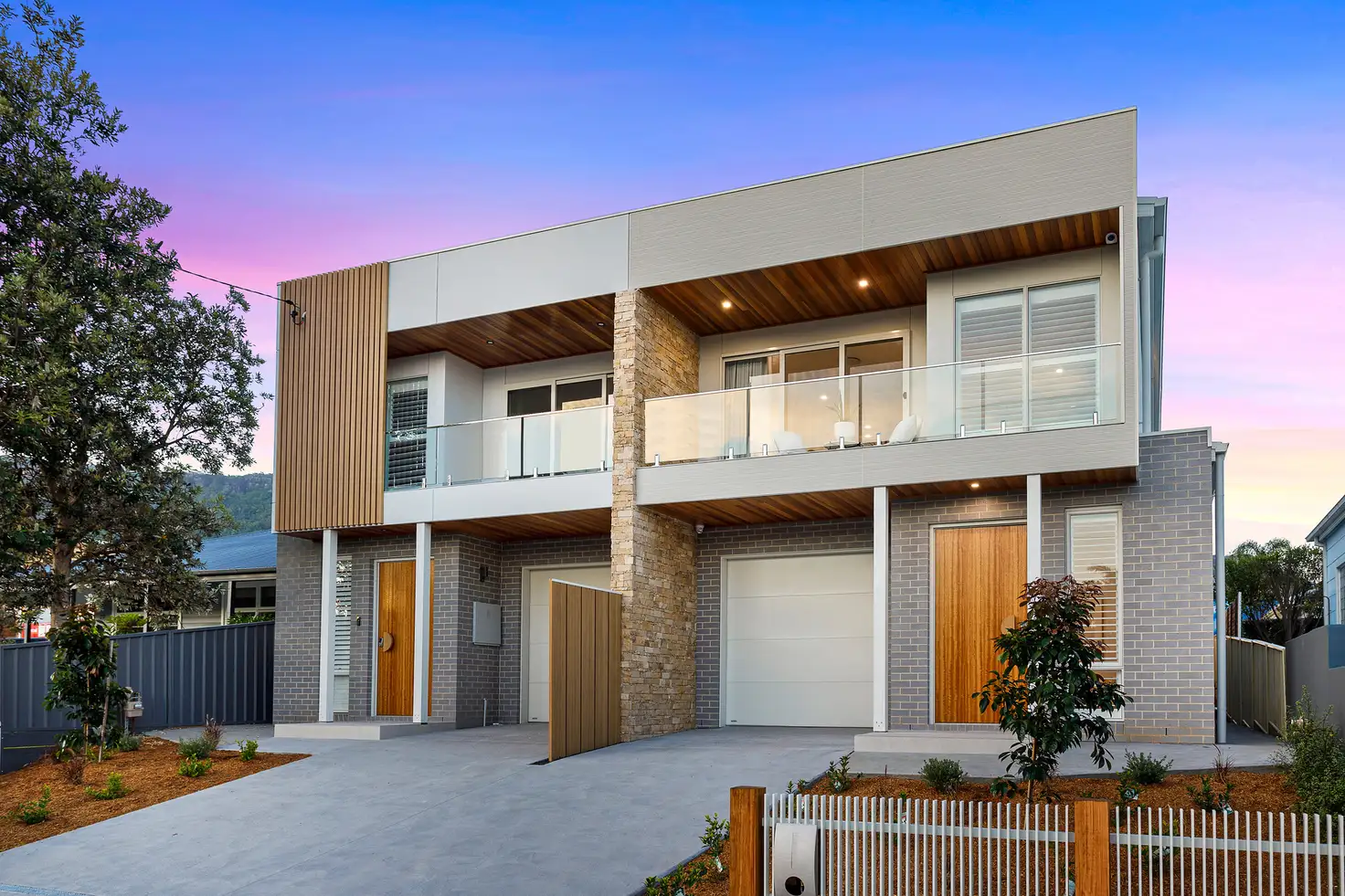 Main view of Homely semi-detached listing, 20 Bath Street, Thirroul NSW 2515