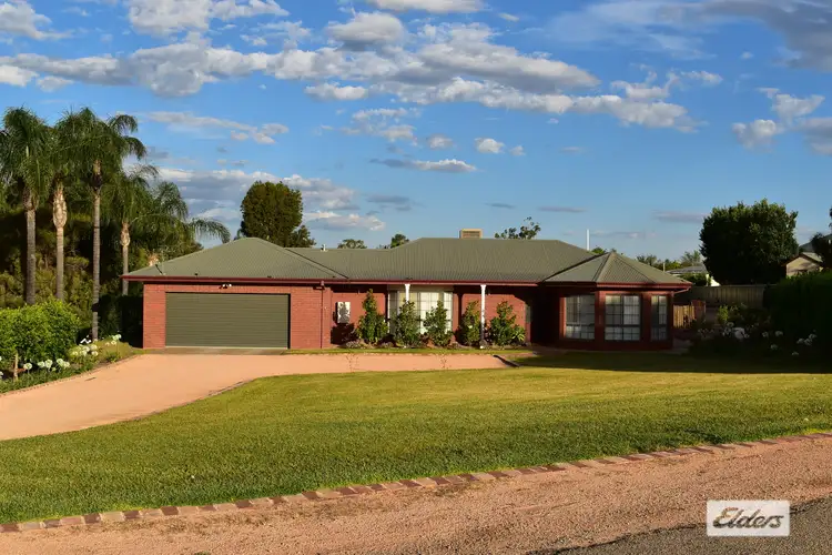 11 Hunt Drive, Robinvale VIC 3549