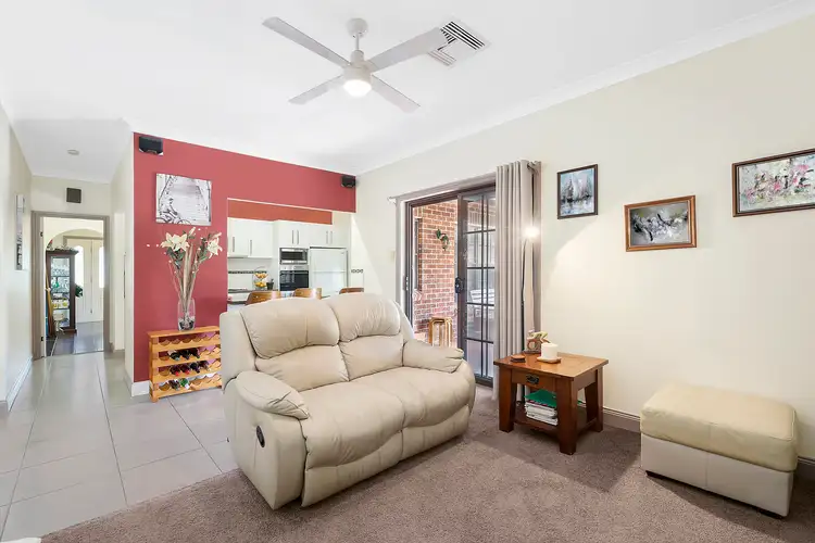 Fifth view of Homely house listing, 2 Grathlyn Court, Mudgee NSW 2850