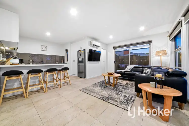 Fourth view of Homely unit listing, 8 Boogie Lane, Hallam VIC 3803