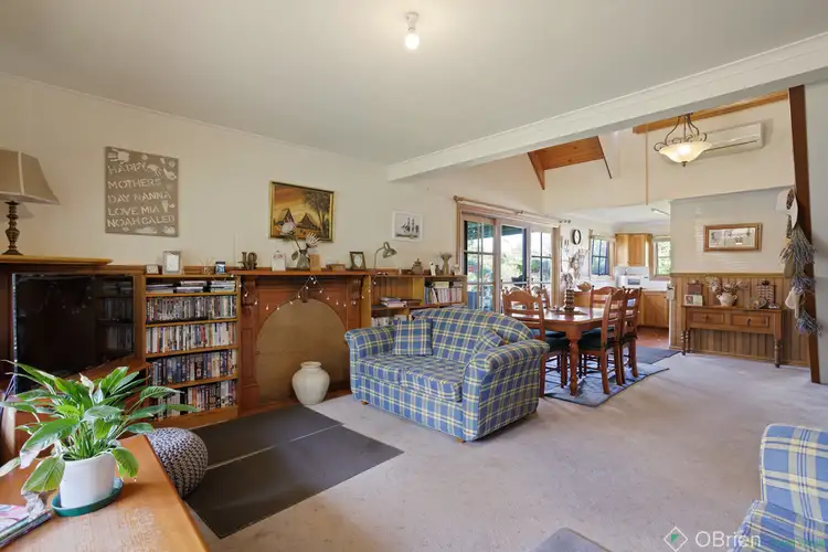 Second view of Homely house listing, 33 Richardson Way, Ventnor VIC 3922