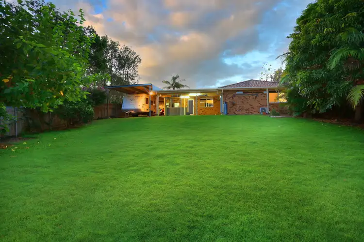 23 Rosedale Place, Helensvale QLD 4212
