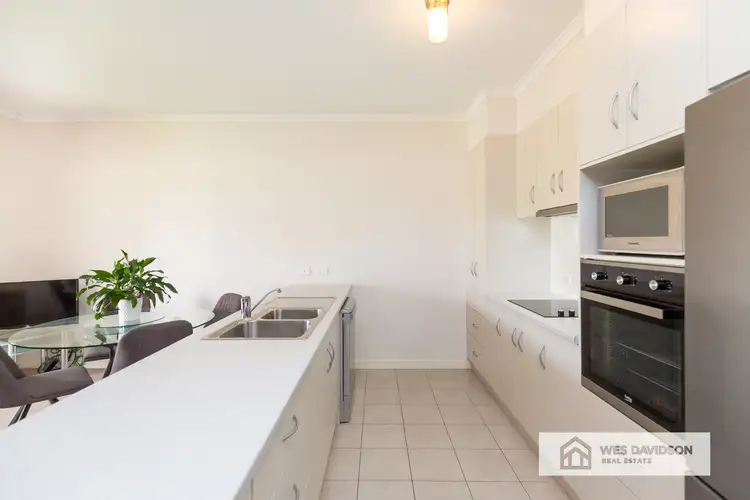 Third view of Homely townhouse listing, 6 Curlew Drive, Horsham VIC 3400