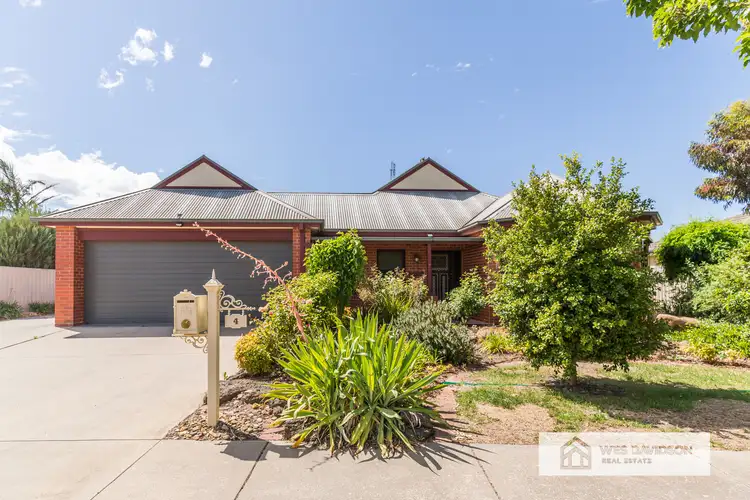4 Latus Drive, Horsham VIC 3400