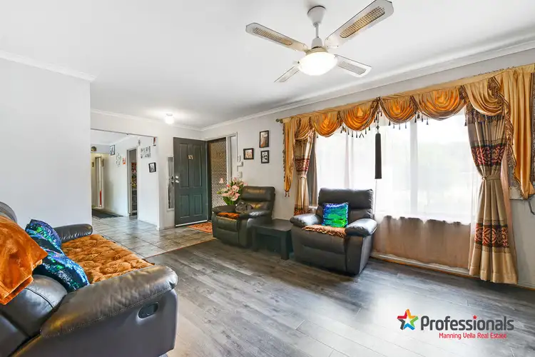 Fifth view of Homely house listing, 2 Elope Court, Paralowie SA 5108