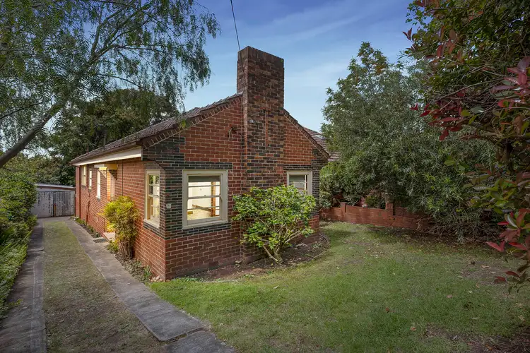 140 Mooltan Street, Travancore VIC 3032