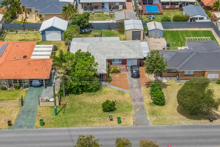 21 Waikiki Road, Safety Bay WA 6169