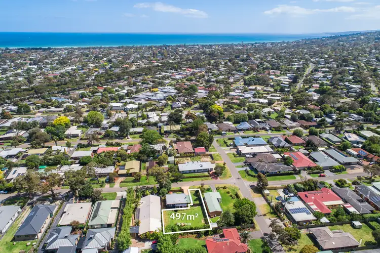 2/43 Fairway Grove, Rosebud VIC 3939