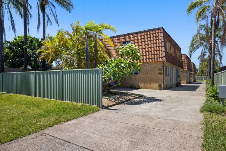 Main view of Homely townhouse listing, 2/9 Vincent Street, Coffs Harbour NSW 2450