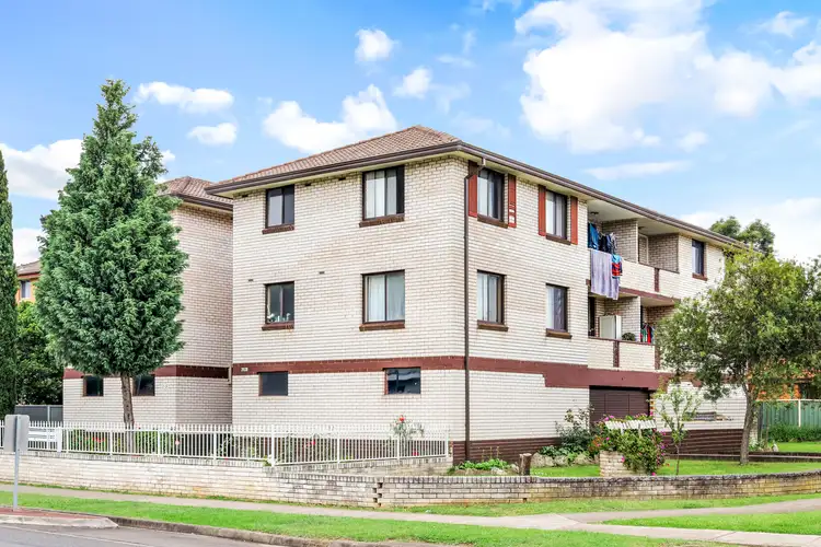 4/37-39 Blaxcell Street, Granville NSW 2142