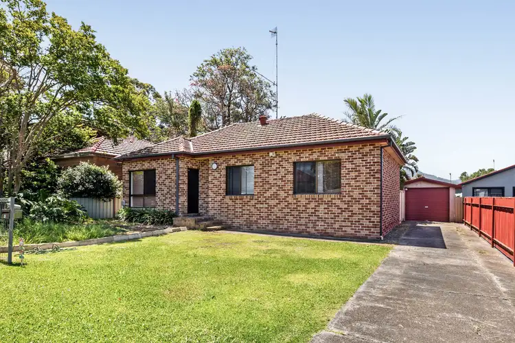 5 Kapooka Avenue, Dapto NSW 2530
