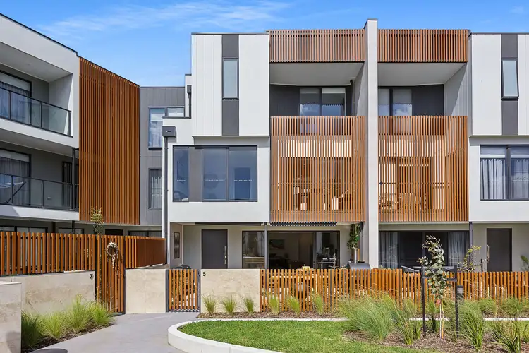 5 Condor Close, Safety Beach VIC 3936