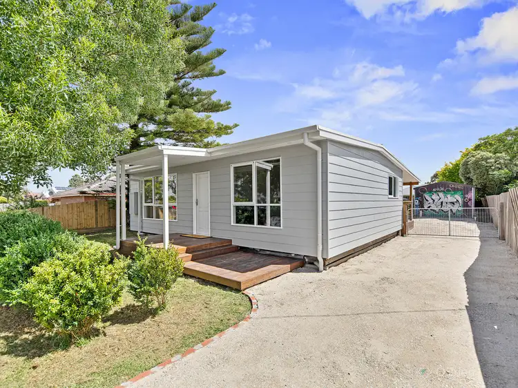 24 Sybella Avenue, Koo Wee Rup VIC 3981