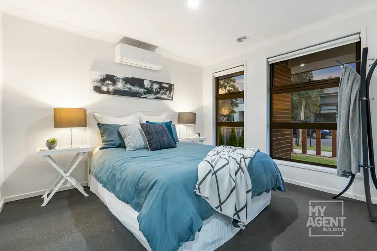 Fifth view of Homely house listing, 10 Wollemi Avenue, Wollert VIC 3750