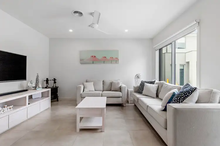 Fifth view of Homely townhouse listing, 5/178 Dromana Parade, Safety Beach VIC 3936
