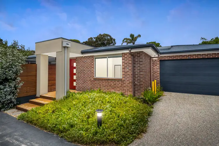 Main view of Homely townhouse listing, 5 Webber Lane, Rosebud VIC 3939
