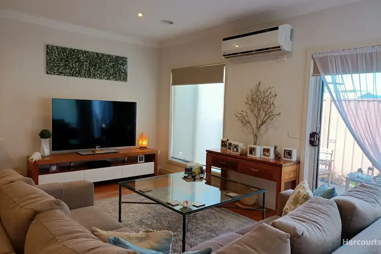 Main view of Homely unit listing, 4/5 Dumbarton Street, Reservoir VIC 3073