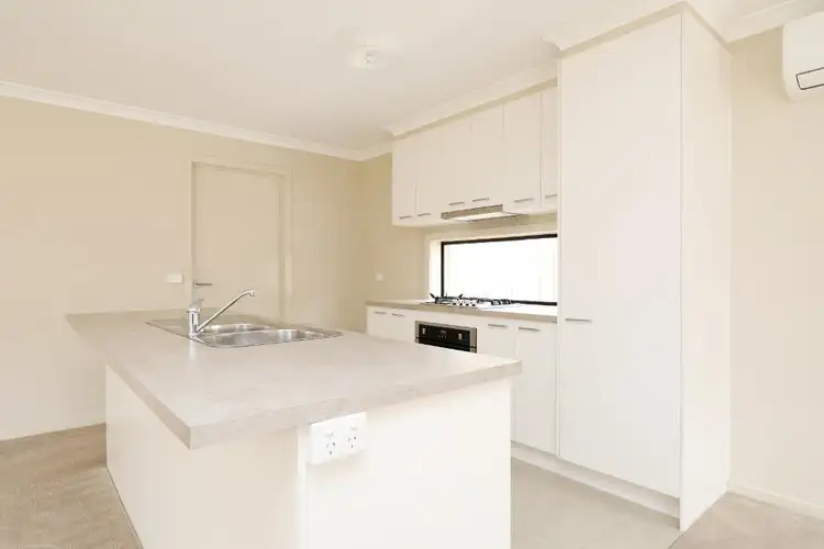 Fourth view of Homely unit listing, 3/6 Highwood Drive, Hillside VIC 3037