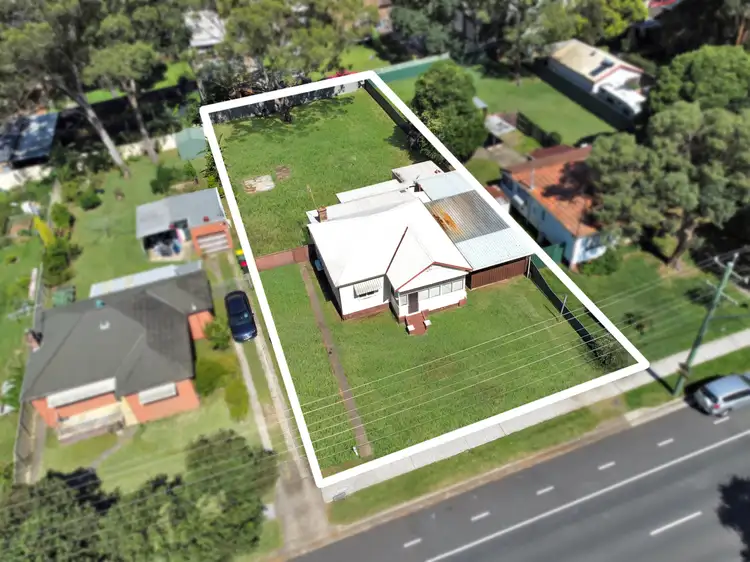 57 Ballandella Road, Toongabbie NSW 2146