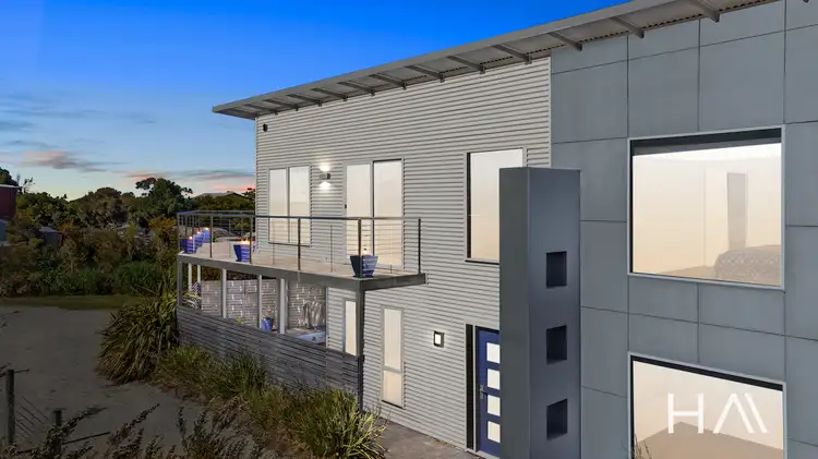9 Barnett Close