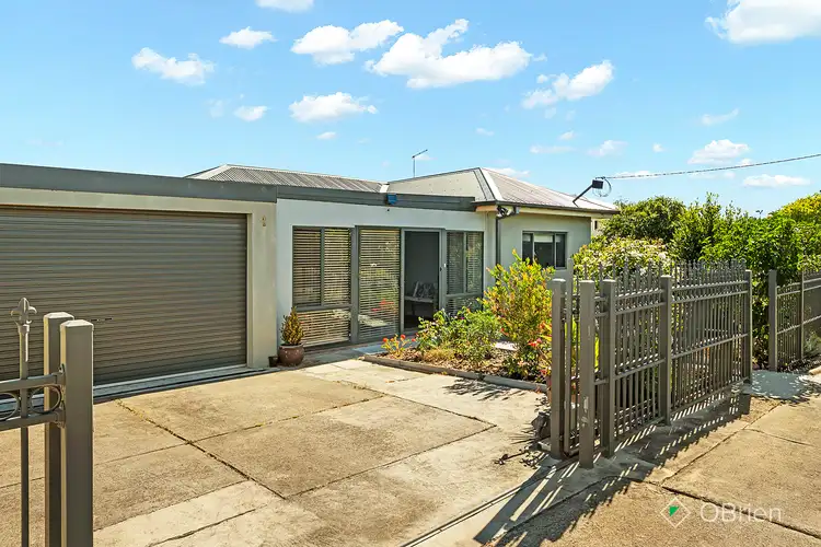 1 Silas Avenue, Frankston VIC 3199