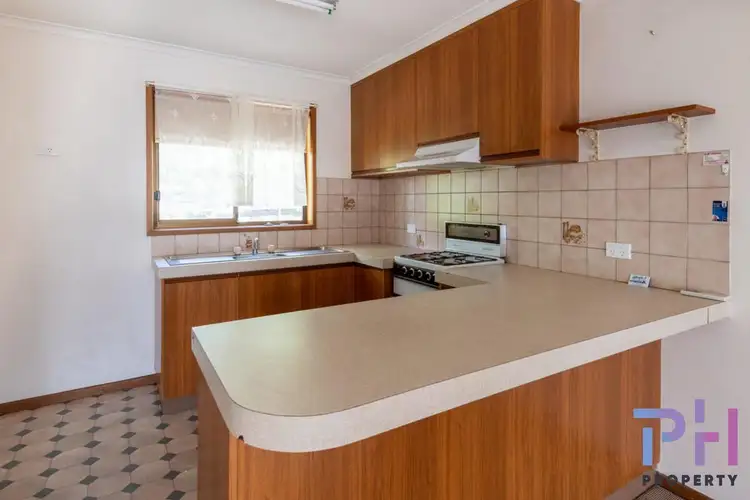 Second view of Homely unit listing, 2/23 Nabilla Crescent, Strathdale VIC 3550