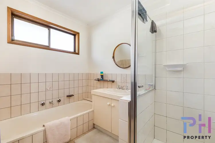 Fifth view of Homely unit listing, 1/23 Nabilla Crescent, Strathdale VIC 3550