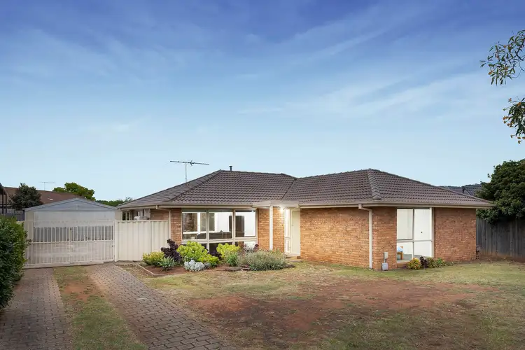 10 Bungarra Court, Kurunjang VIC 3337