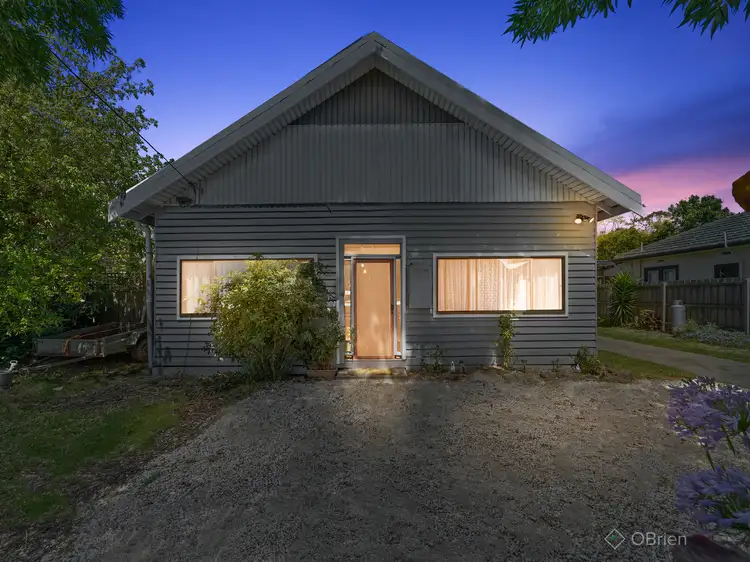 8 Charles Street, Koo Wee Rup VIC 3981