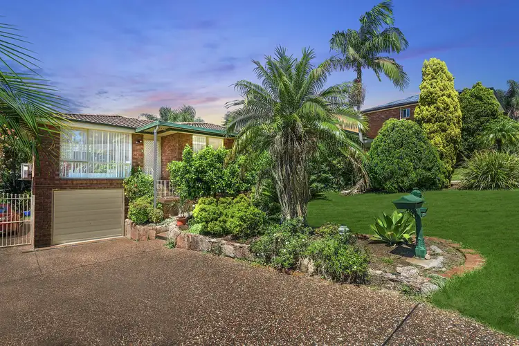 24 Phoenix Crescent, Casula NSW 2170
