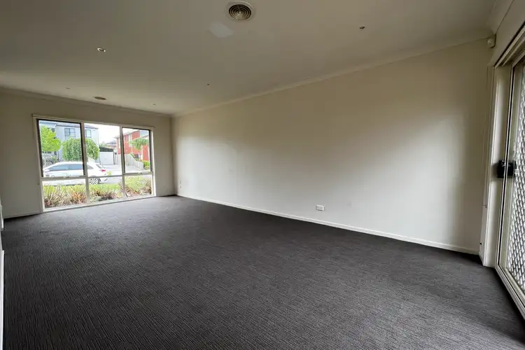 Fifth view of Homely townhouse listing, 27C Wentworth Drive, Taylors Lakes VIC 3038