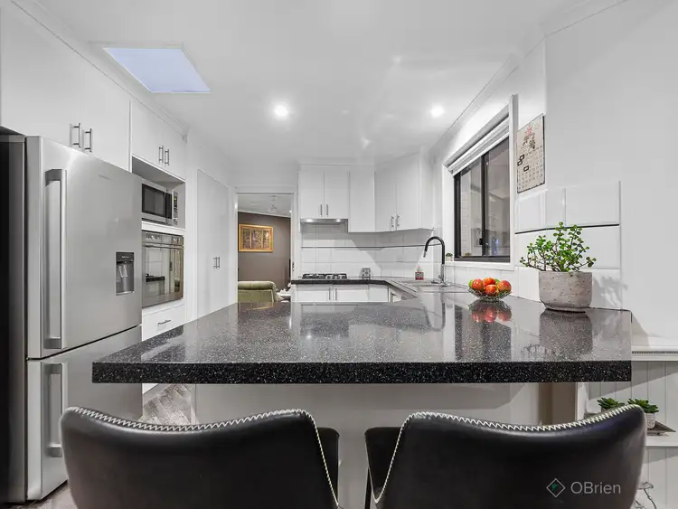 Sixth view of Homely house listing, 11 Fig Court, Cranbourne North VIC 3977