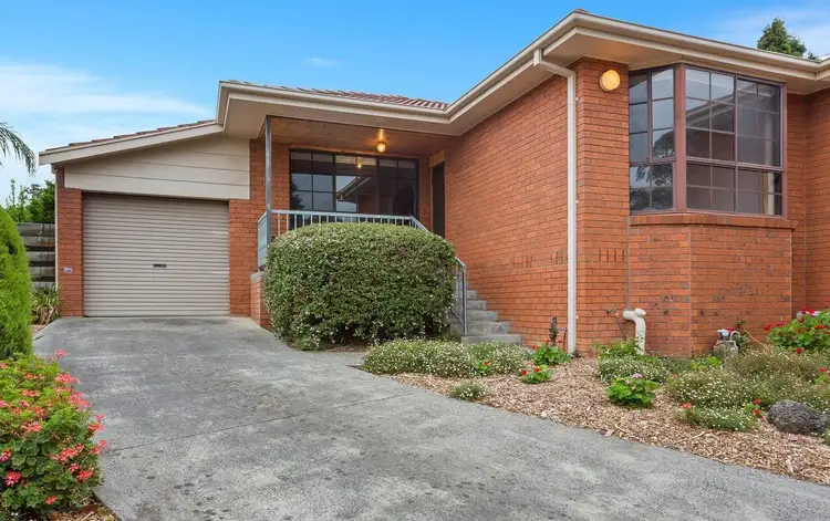 1/4 Snow Gum Court, Mulgrave VIC 3170