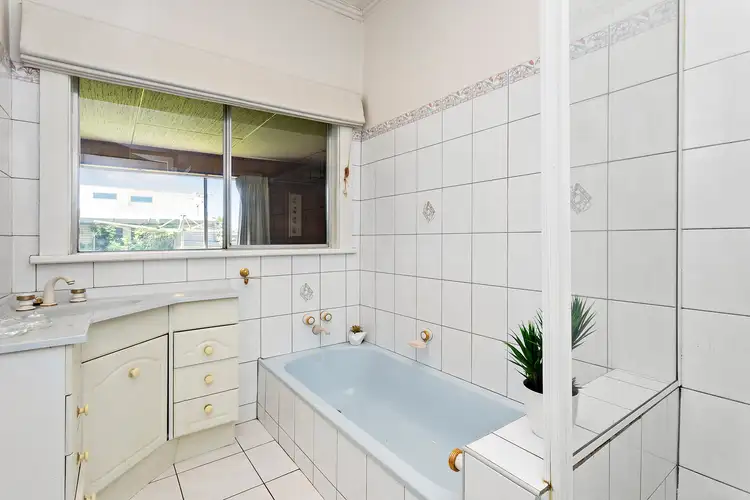 Sixth view of Homely house listing, 32 Stenhouse Avenue, Brooklyn VIC 3012