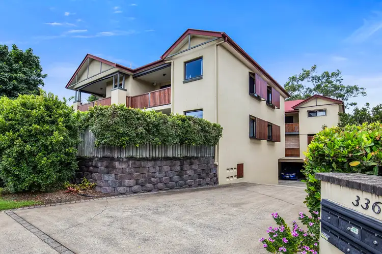 2/336 Cavendish Road, Coorparoo QLD 4151