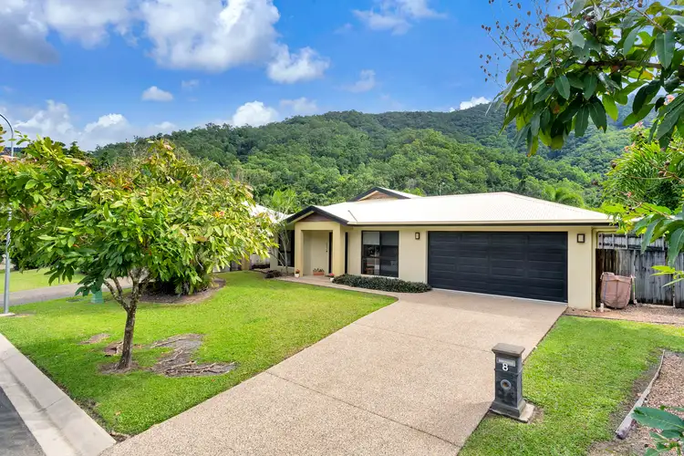 8 Chandra Close, Redlynch QLD 4870