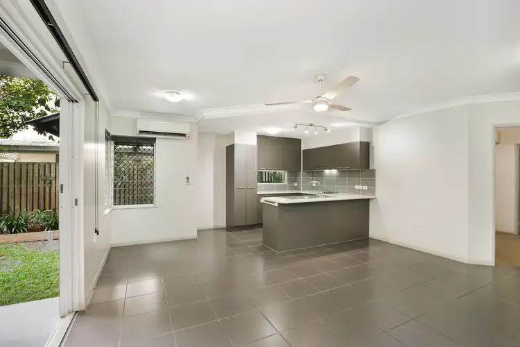 Fifth view of Homely unit listing, 1/109 Callaghan Street, Mooroobool QLD 4870